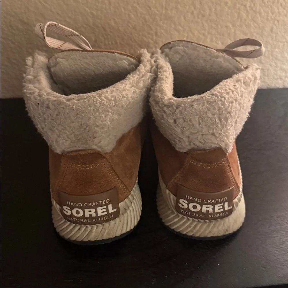 Sorel Out N’ About III Conquest Boots‎ Women’s Size 10